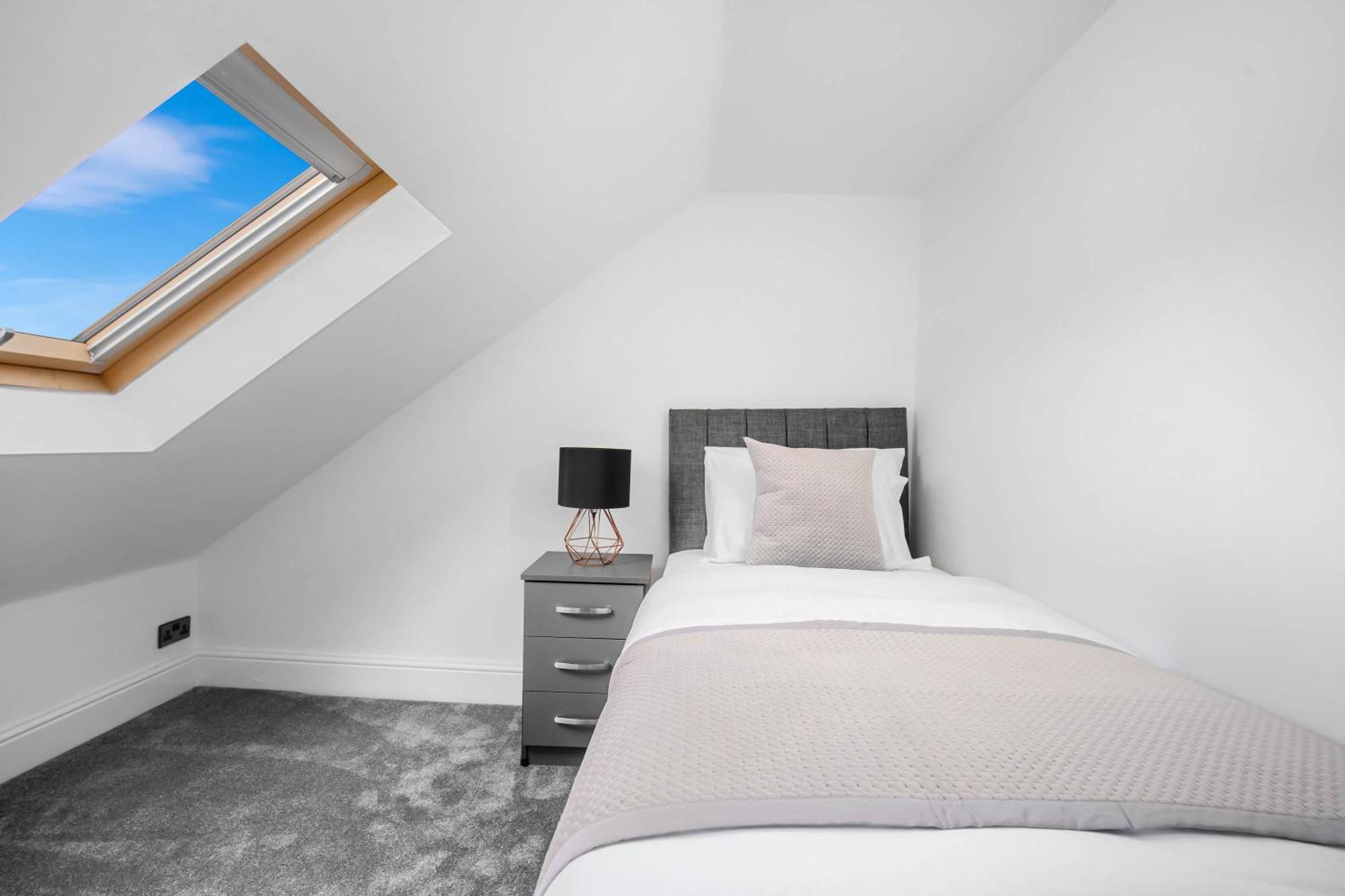 5 Bedroom House Solihull 10 Mins Drive From Bhx & Nec Private Off Road Parking Birmingham Luaran gambar