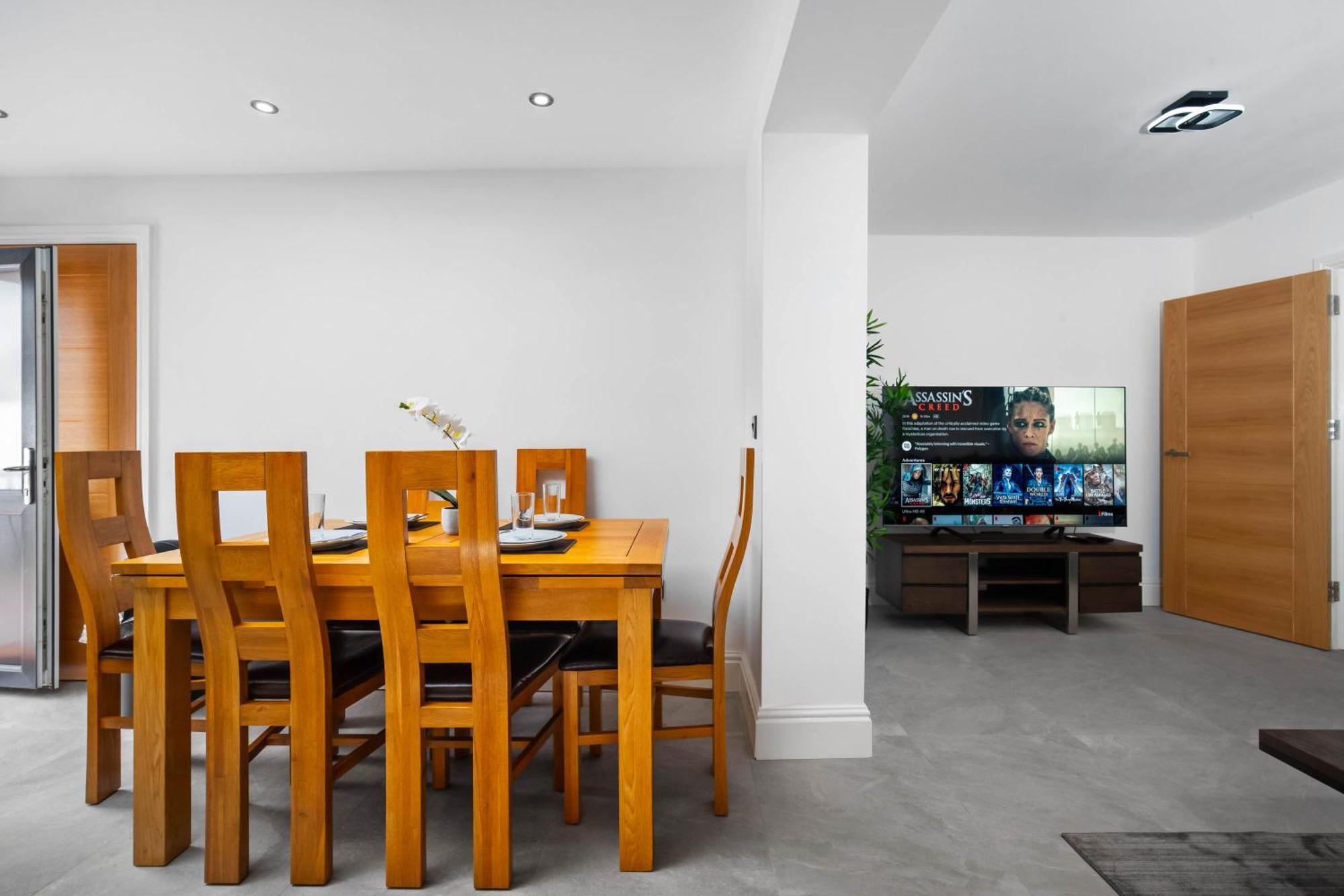 5 Bedroom House Solihull 10 Mins Drive From Bhx & Nec Private Off Road Parking Birmingham Luaran gambar